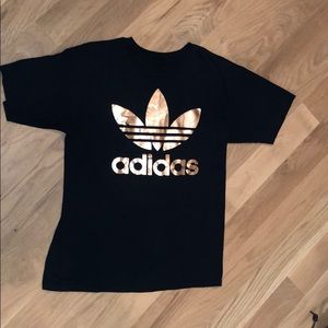Adidas tee-shirt